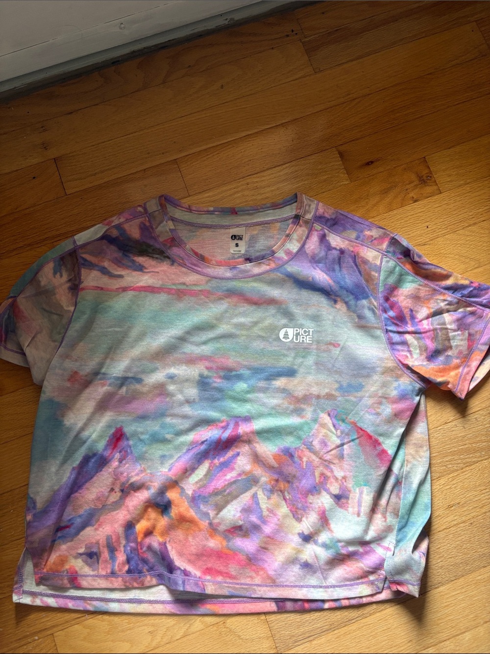 Women’s Picture Multicolor Short Sleeve Top